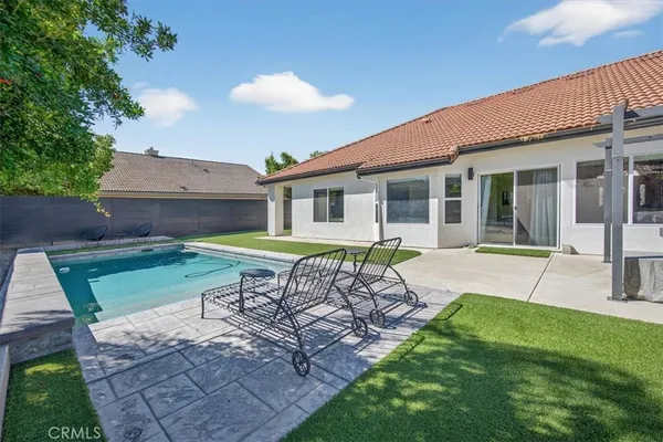 $599,000 | 1555 Taylor Street, Madera, CA 93637