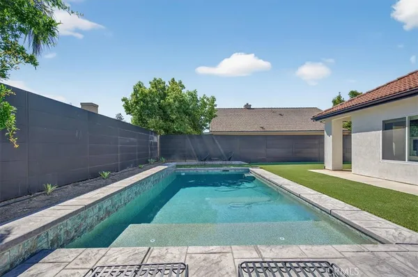 $599,000 | 1555 Taylor Street, Madera, CA 93637