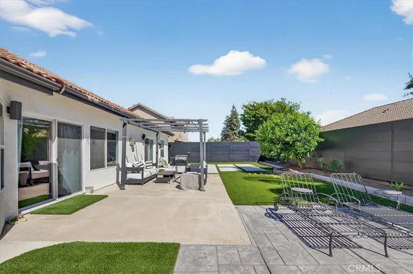 $599,000 | 1555 Taylor Street, Madera, CA 93637