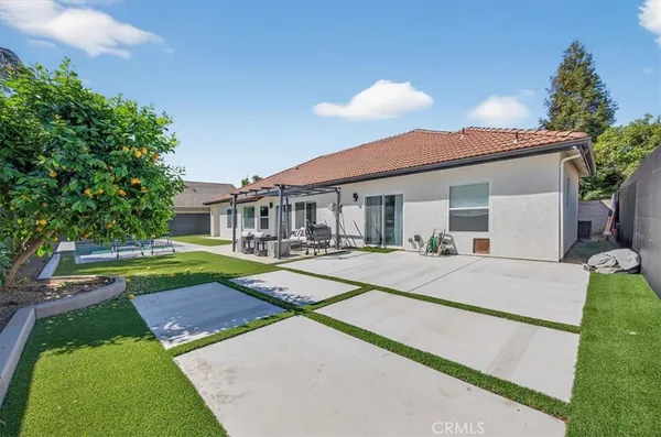 $599,000 | 1555 Taylor Street, Madera, CA 93637