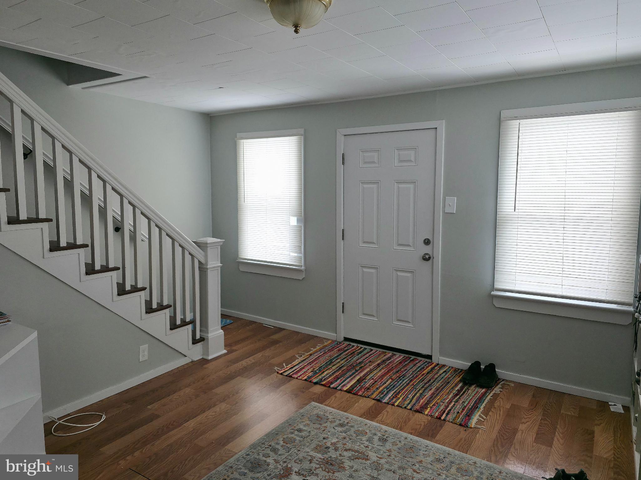 213 Laurel Street Beverly, NJ 08010 - Photo 3 of 23