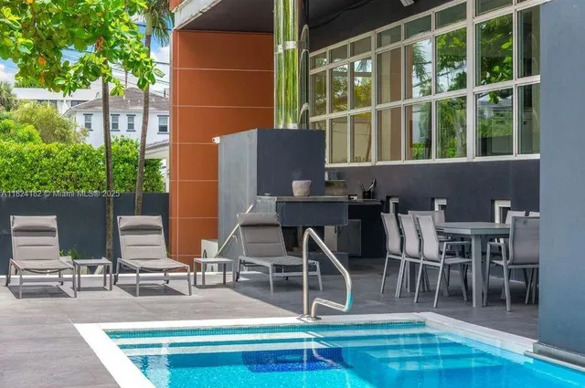 $3,750,000 | 1606 South Bayshore Drive, Miami, FL 33133