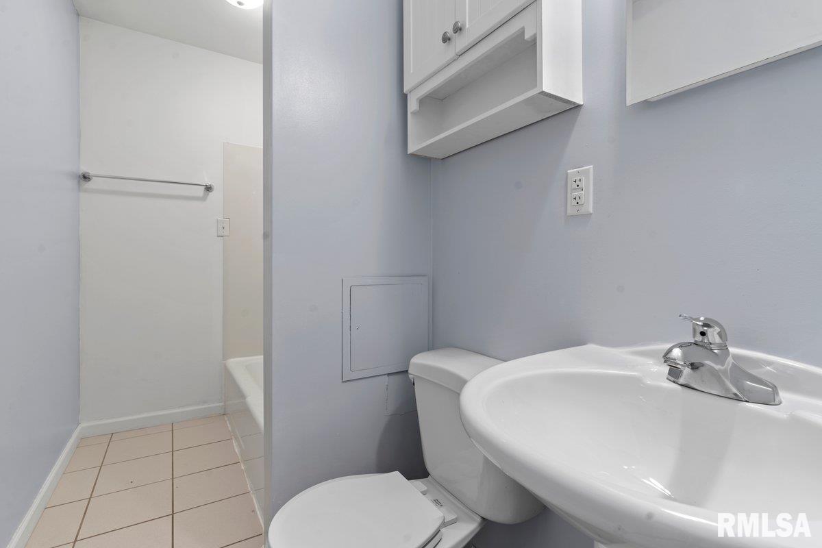 701 Diane Court Springfield, IL 62702 - Photo 20 of 33 Gallery Image 20