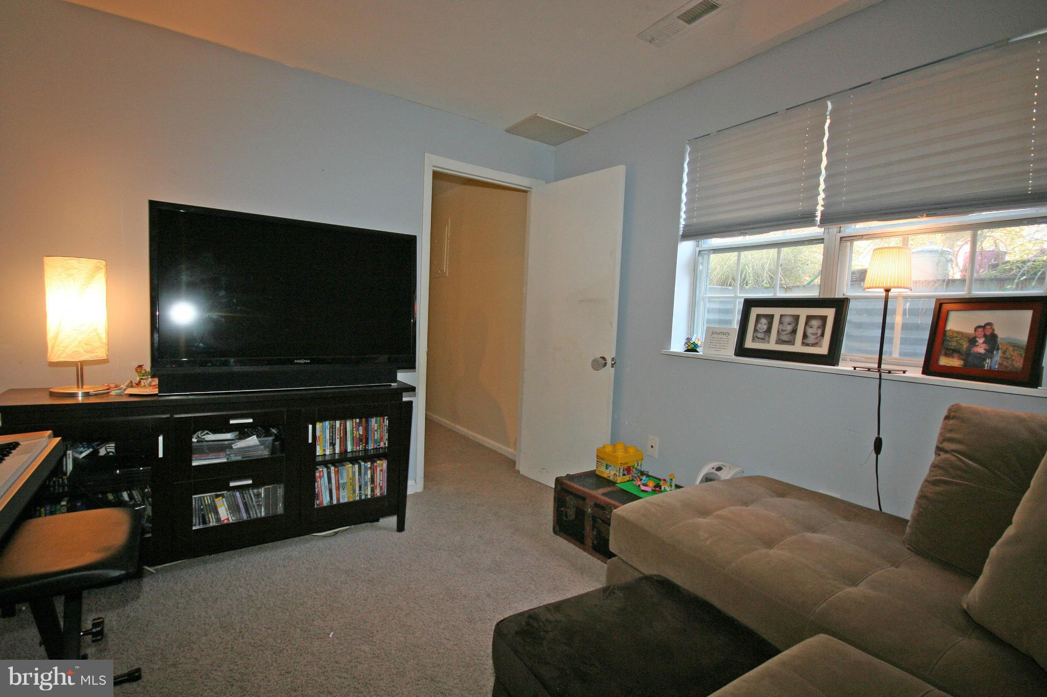 1632 Colonial Way Frederick, MD 21702 - Photo 20 of 28 Bedroom