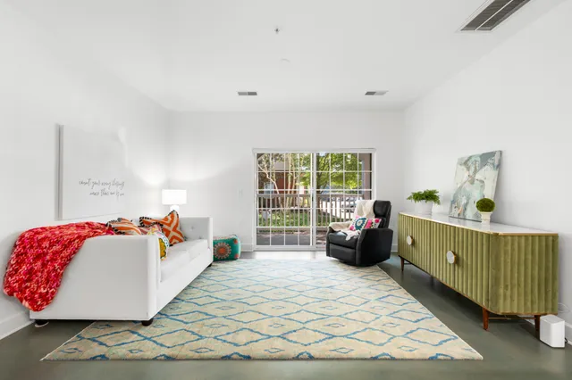 $275,000 | 7219 Althorp Way, Unit L4, Nashville, TN 37211