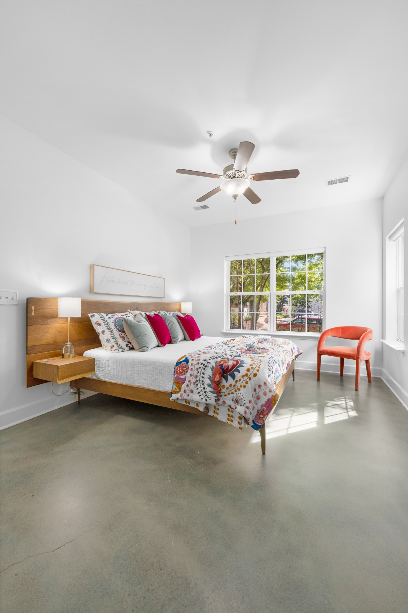 7219 Althorp Way, Unit L4 Nashville, TN 37211 - Photo 27 of 36 a bedroom with furniture and window