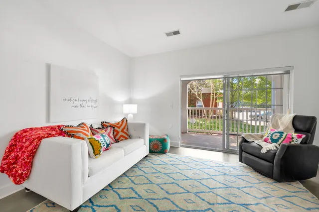 $275,000 | 7219 Althorp Way, Unit L4, Nashville, TN 37211