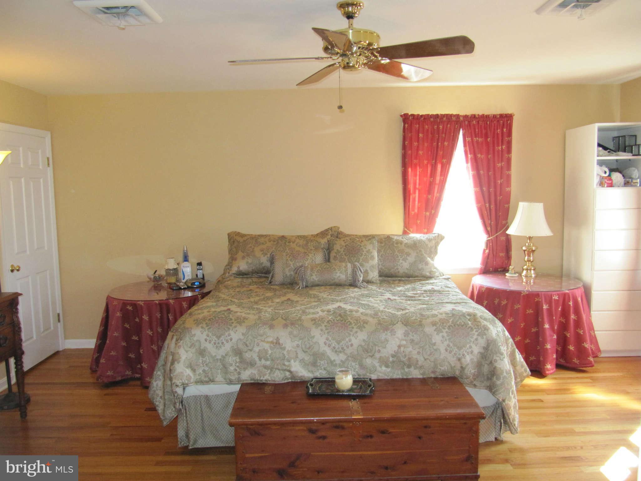 5700 Williams Road Hydes, MD 21082 - Photo 20 of 27 Bedroom (Master)