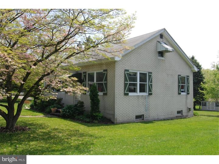 2310 Berkley Road Reading, PA 19605 - Photo 19 of 25 Exterior Side
