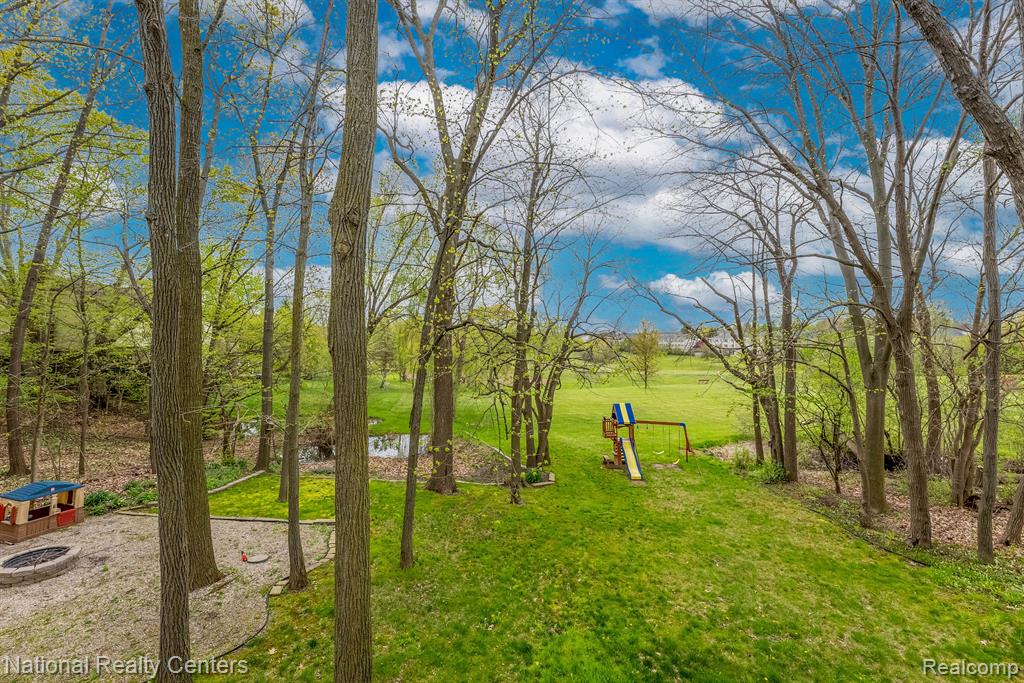 35810 Smithfield Road Farmington, MI 48335 - Photo 43 of 46