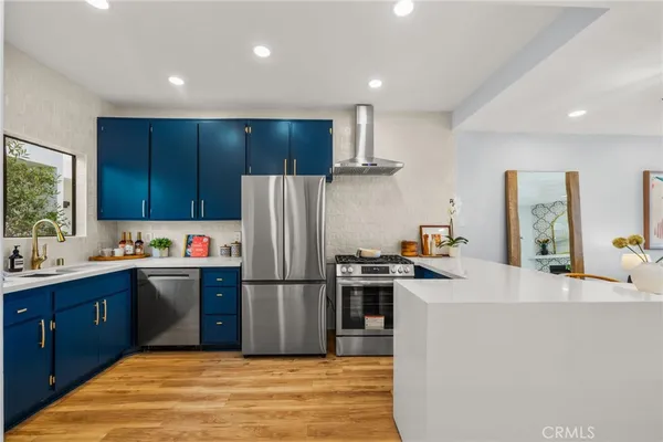 $1,049,999 | 2500 Abbot Kinney Boulevard, Unit 10, Venice, CA 90291