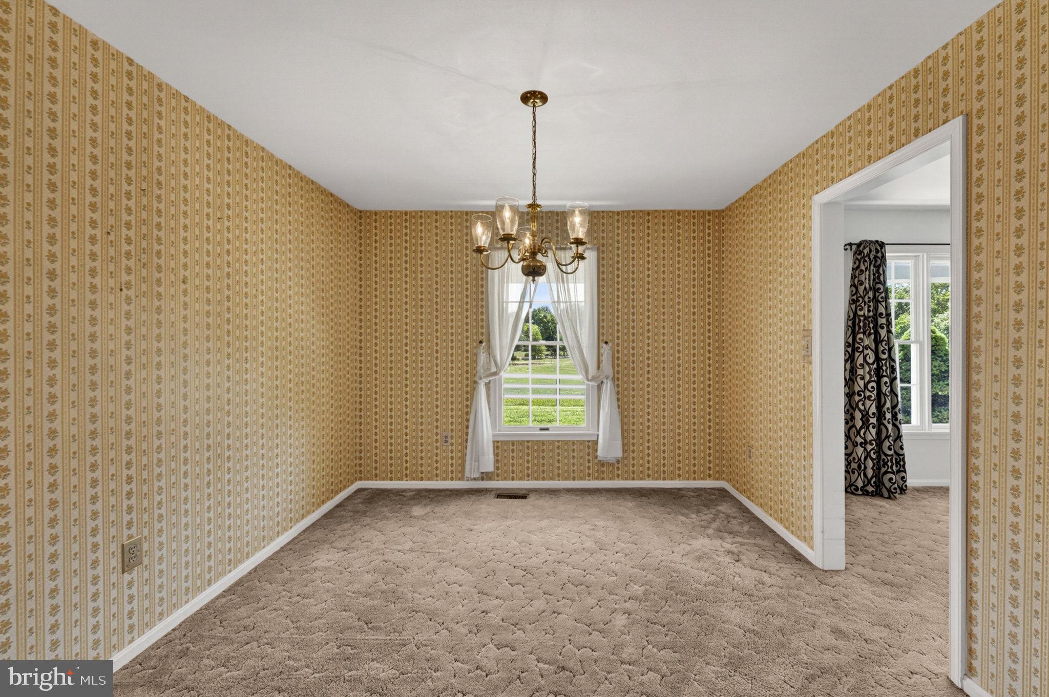 40297 Braddock Road Aldie, VA 20105 - Photo 37 of 76 Dining Room