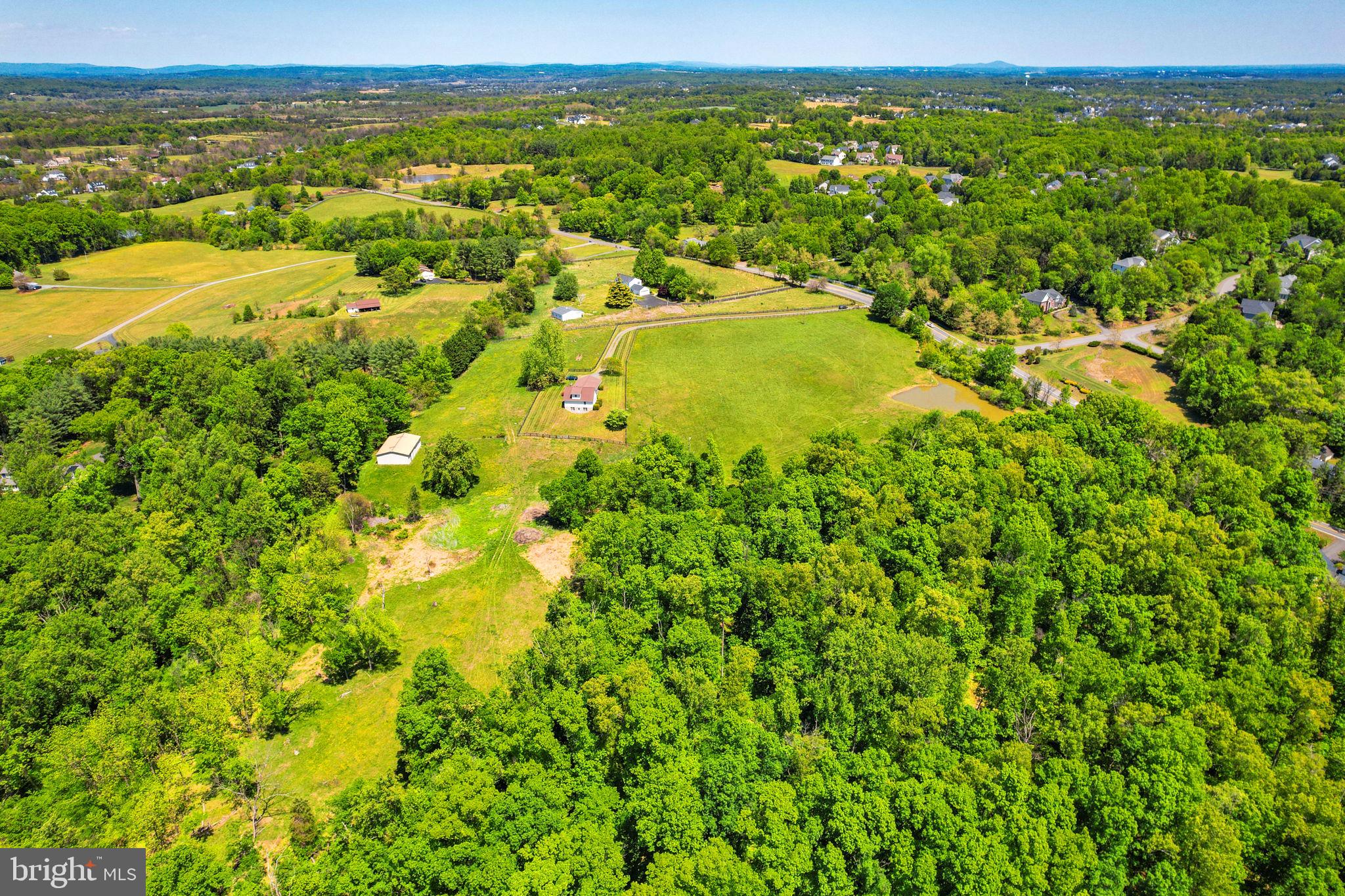 40297 Braddock Road Aldie, VA 20105 - Photo 4 of 76 25 acres