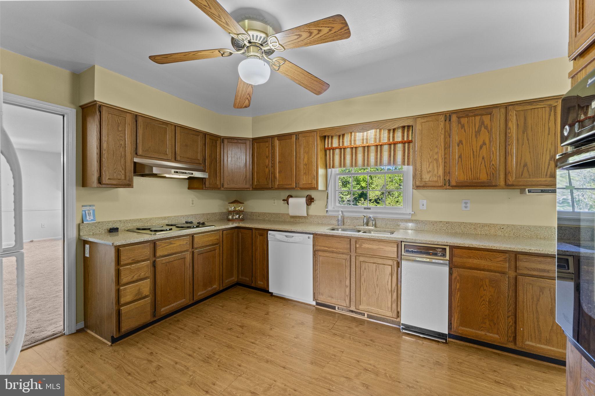 40297 Braddock Road Aldie, VA 20105 - Photo 46 of 76
