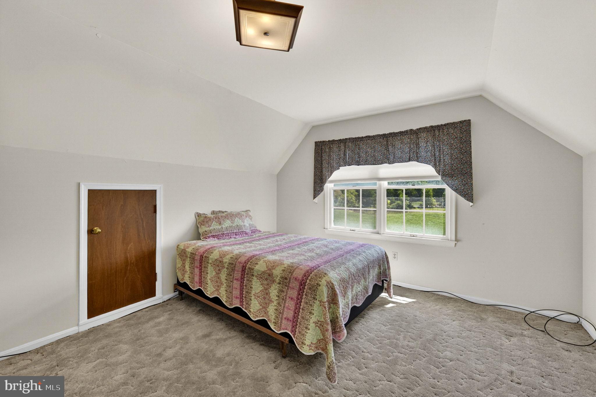 40297 Braddock Road Aldie, VA 20105 - Photo 48 of 76 Bedroom 4