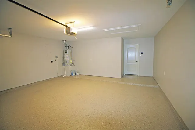 $2,400 | 21743 May Apple Court, Cypress, TX 77433