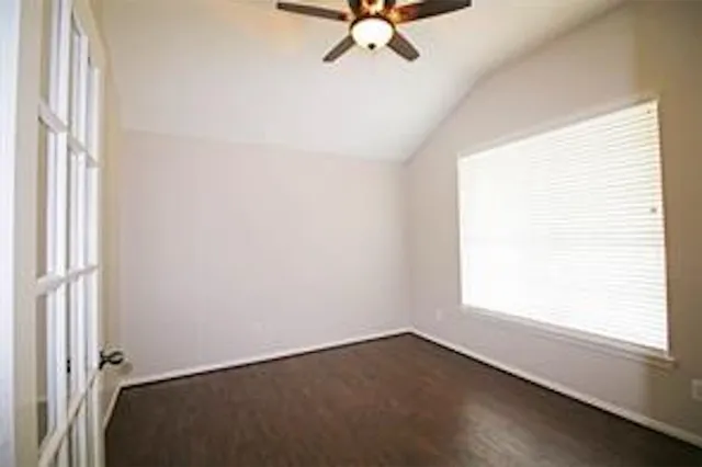 $2,400 | 21743 May Apple Court, Cypress, TX 77433