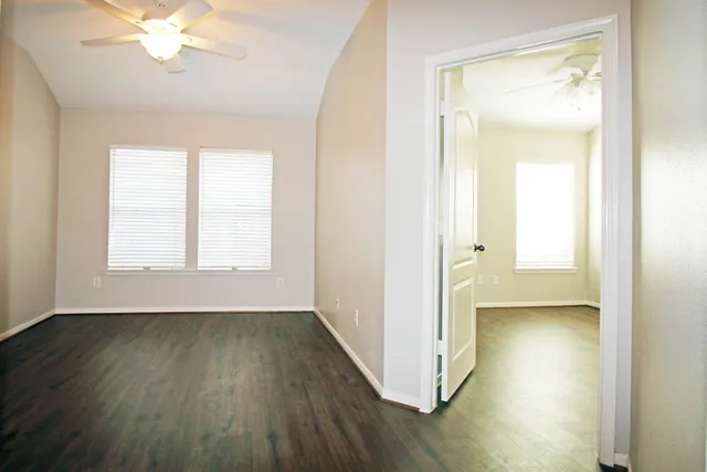 $2,400 | 21743 May Apple Court, Cypress, TX 77433