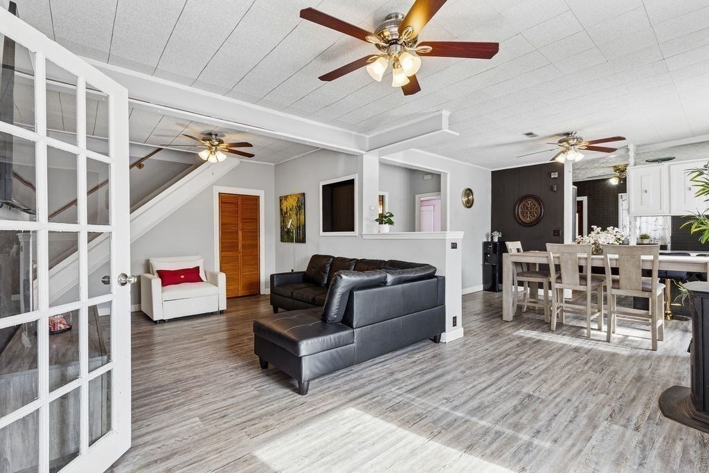 1174 Riverside Avenue Somerset, MA 02726 - Photo 11 of 36