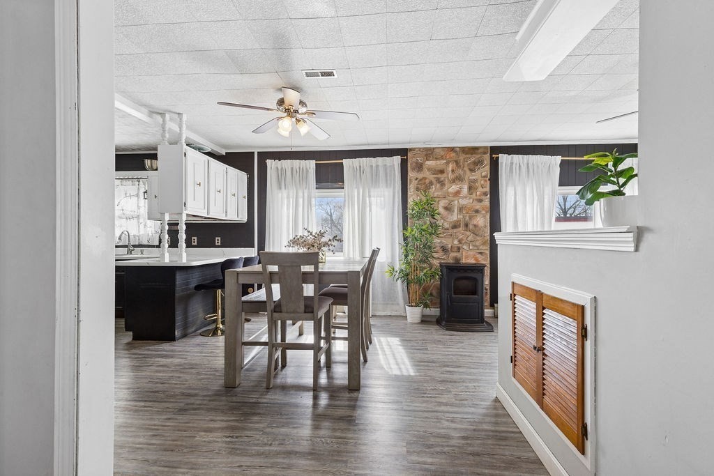 1174 Riverside Avenue Somerset, MA 02726 - Photo 8 of 36