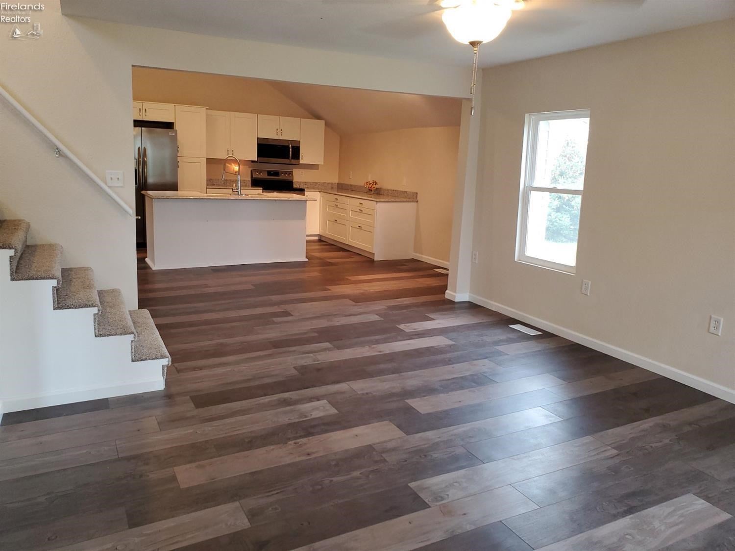 401 Spring Street Clyde, OH 43410 - Photo 7 of 25 Gallery Image 7