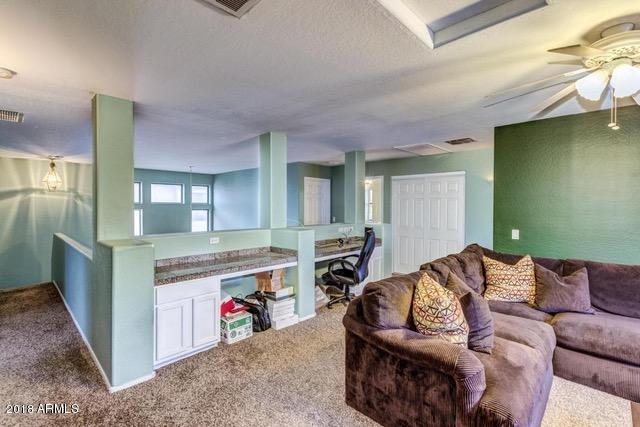 2406 West Carson Road Phoenix, AZ 85041 - Photo 11 of 24 20180616135233525756000000-o