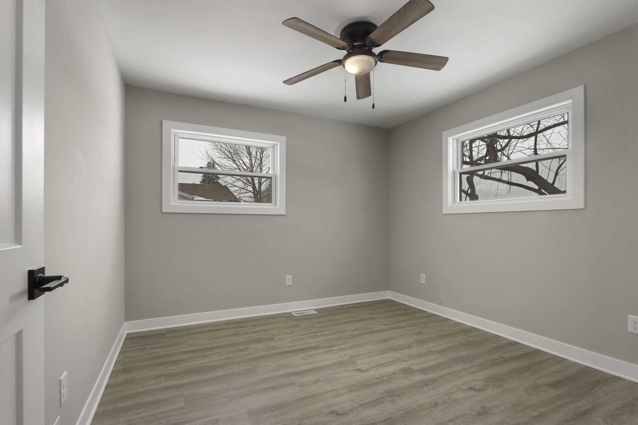 1703 84th Place Kenosha, WI 53143 - Photo 7 of 23 8-web-or-mls-1703 84th Pl, Kenosha, WI -