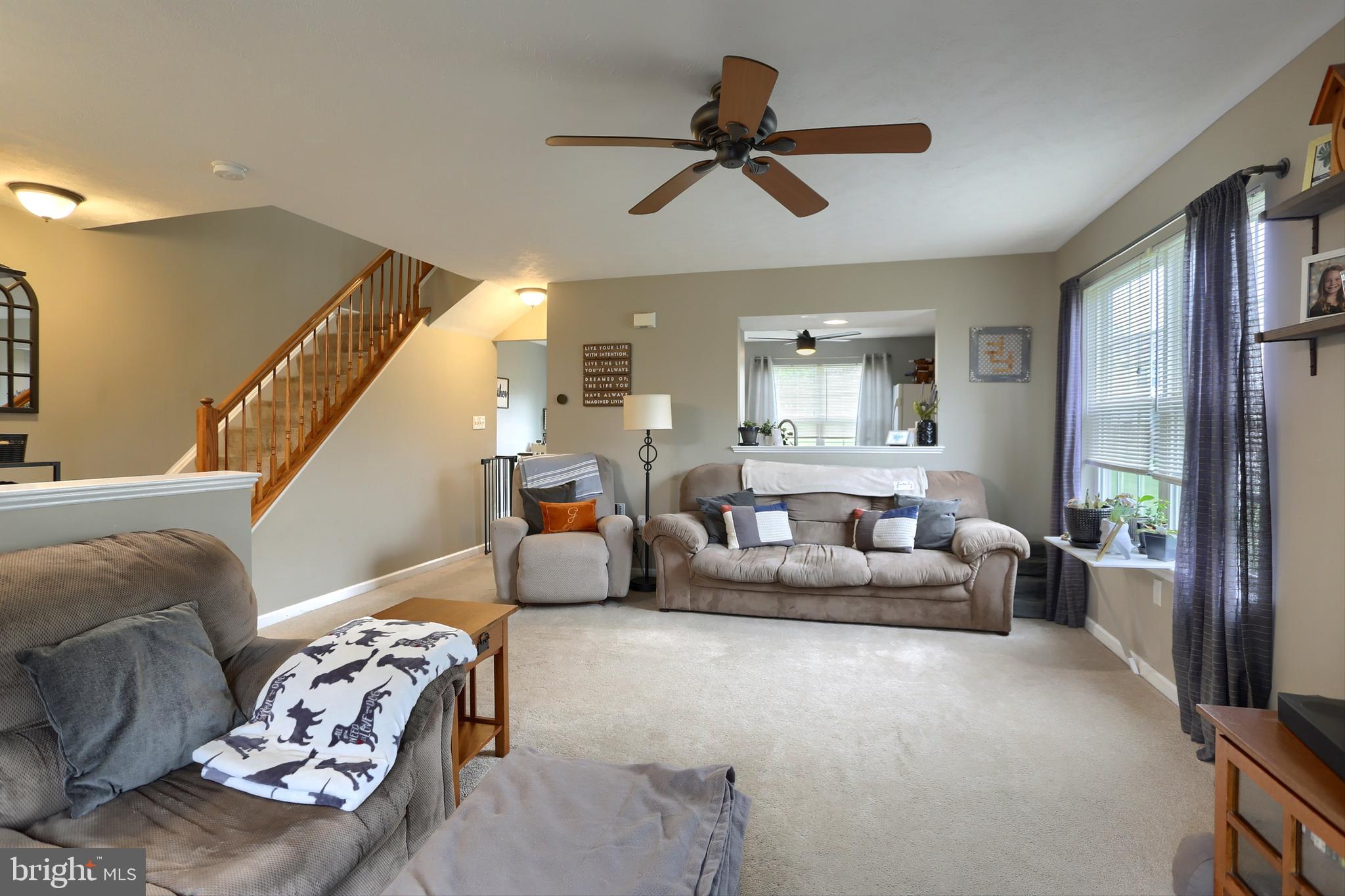 120 East Beaver Street York, PA 17406 - Photo 5 of 41 a living room with furniture and a ceiling fan