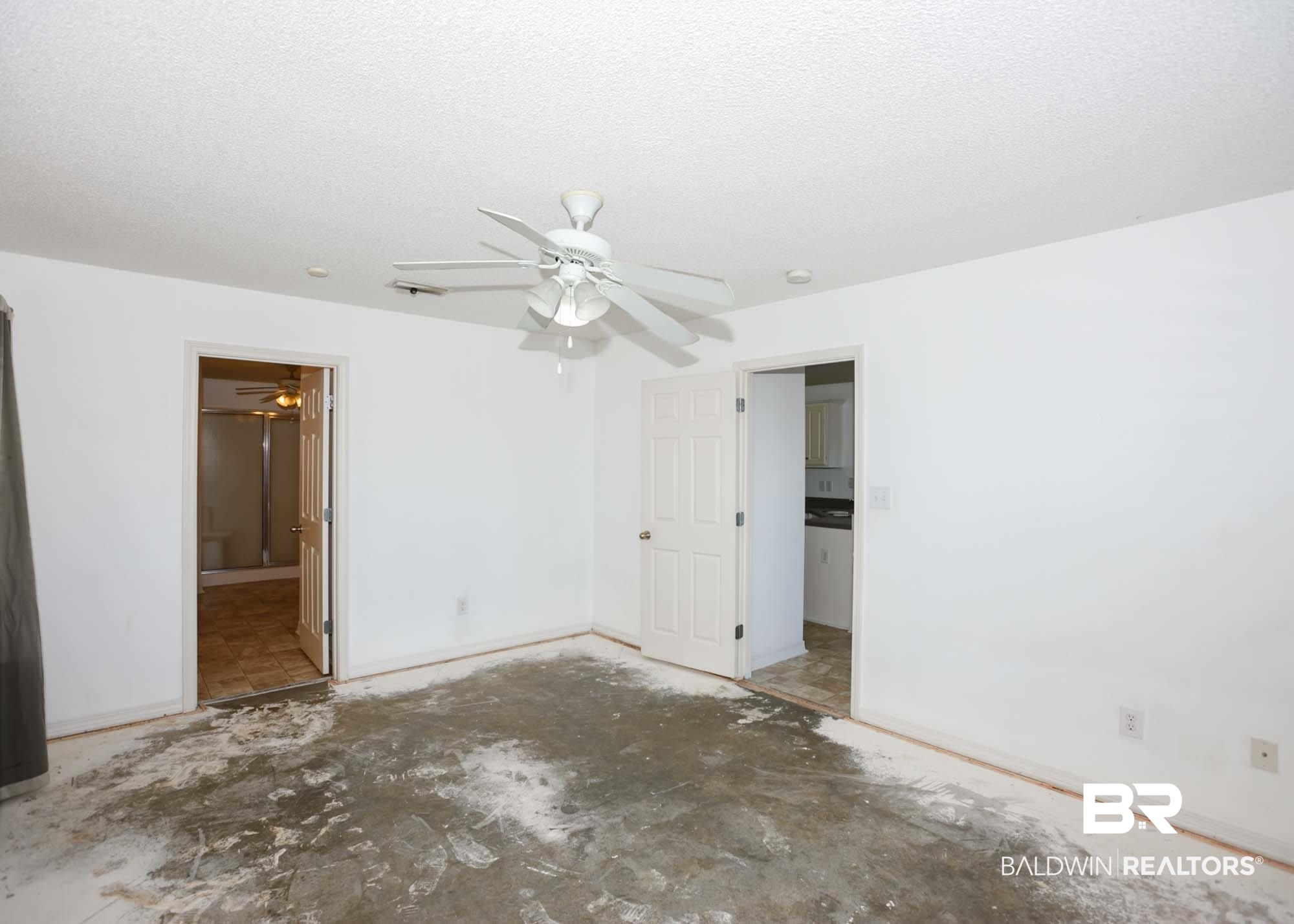 2530 Ashburn Lane Foley, AL 36535 - Photo 21 of 46 Empty room with a textured ceiling