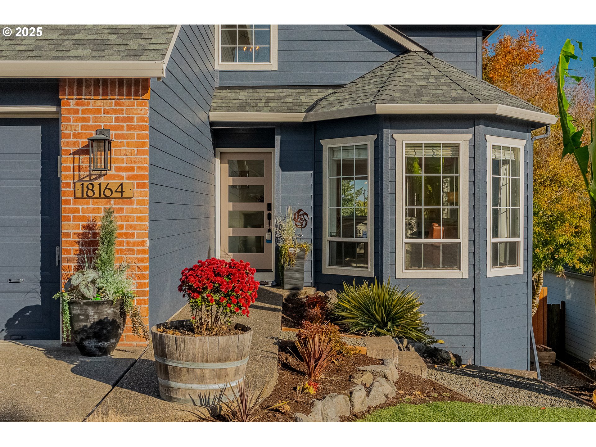18164 Southwest Fallatin Loop Beaverton, OR 97007 - Photo 3 of 46 Gallery Image 3