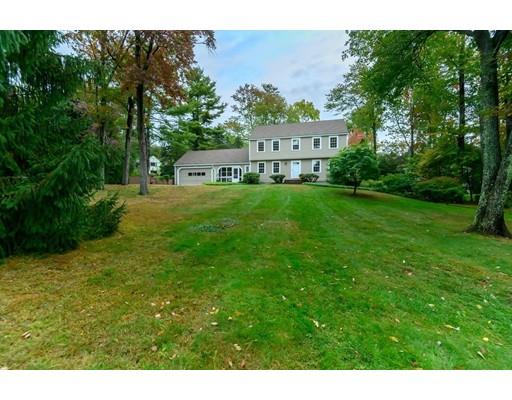 138 Holt Road Andover, MA 01810 - Photo 3 of 34