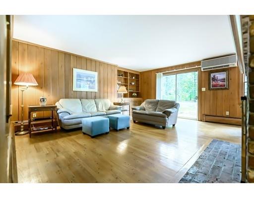 138 Holt Road Andover, MA 01810 - Photo 6 of 34