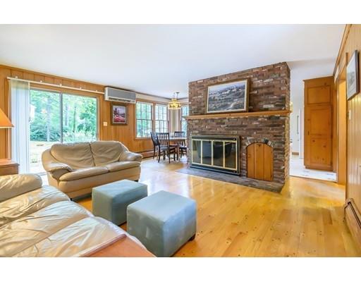 138 Holt Road Andover, MA 01810 - Photo 8 of 34