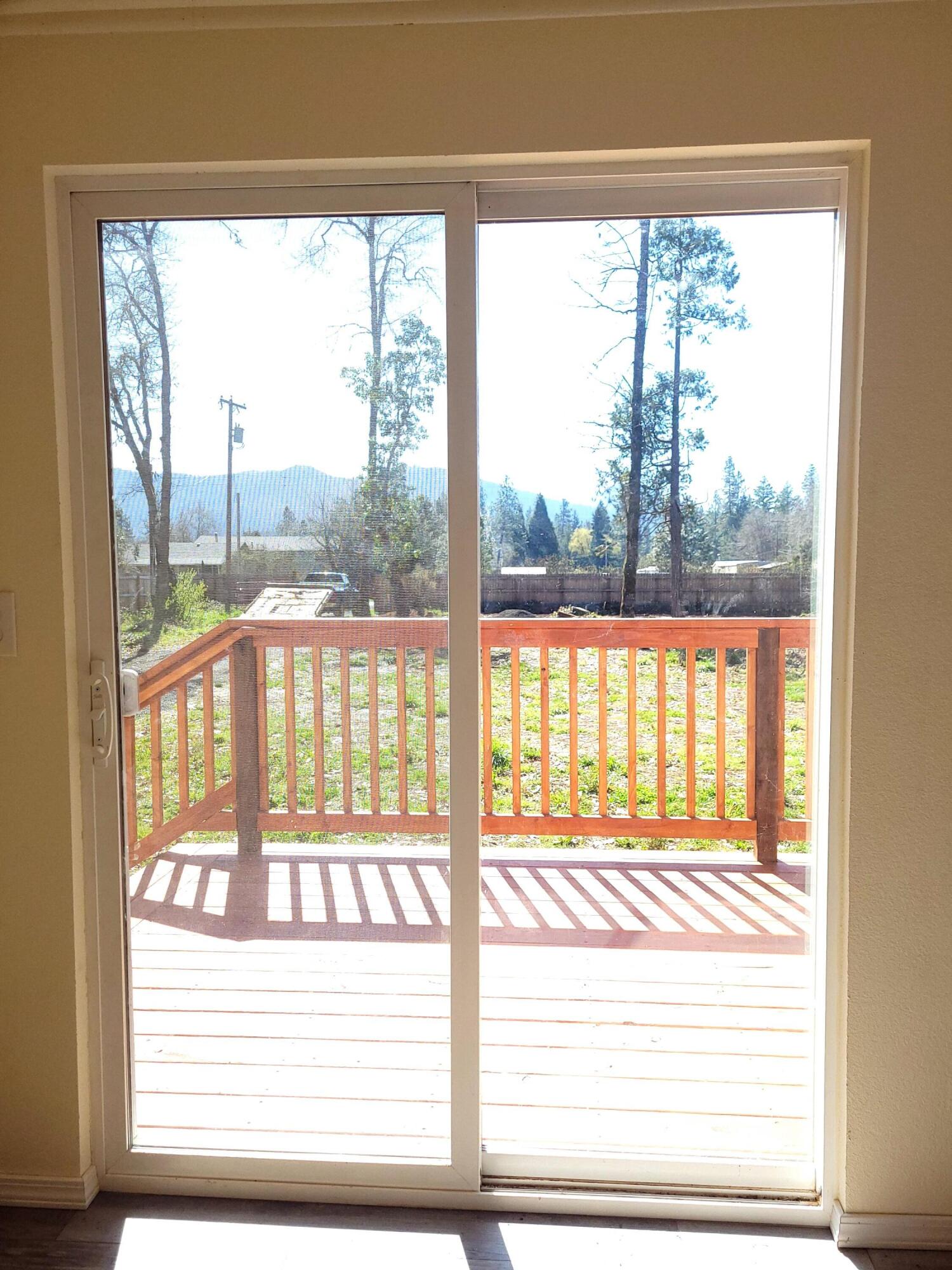 5212 Holland Loop Road Cave Junction, OR 97523 - Photo 18 of 27 16