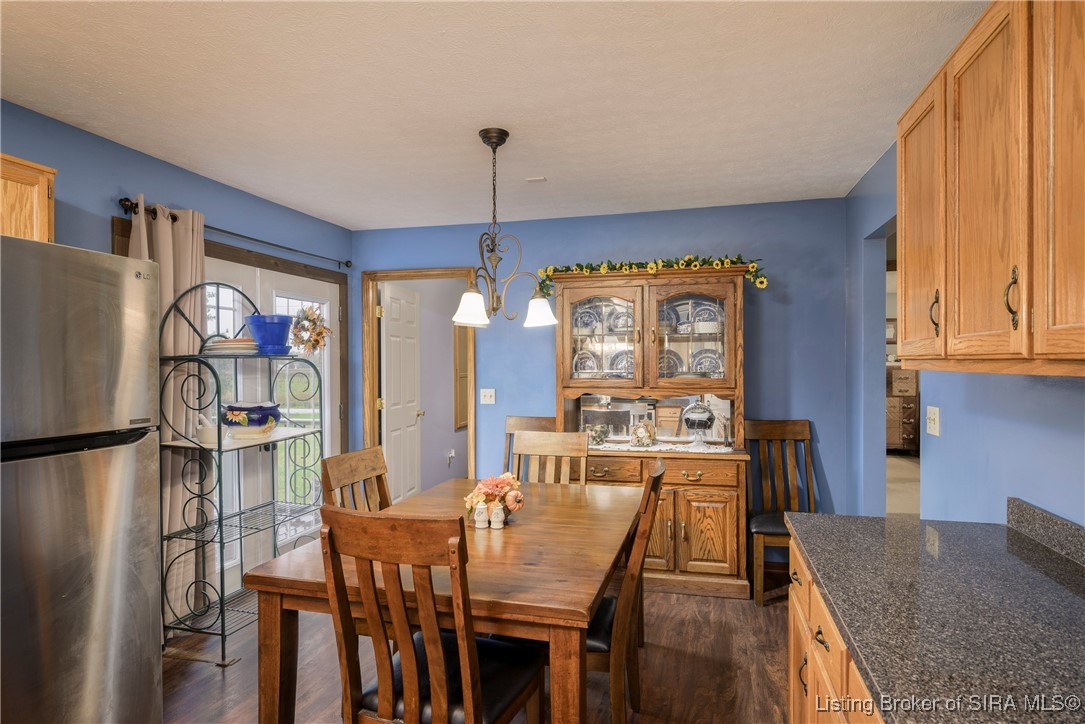 10075 East Blue River Road Pekin, IN 47165 - Photo 14 of 37