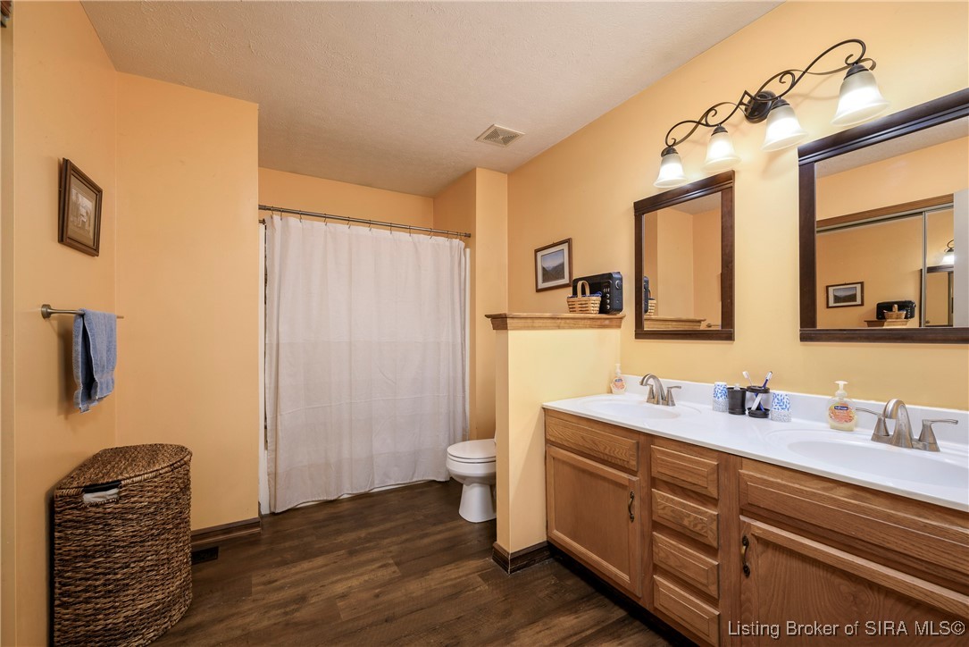 10075 East Blue River Road Pekin, IN 47165 - Photo 20 of 37