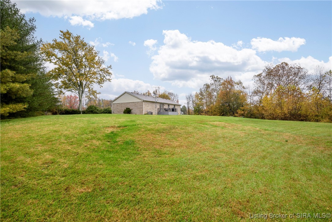 10075 East Blue River Road Pekin, IN 47165 - Photo 33 of 37