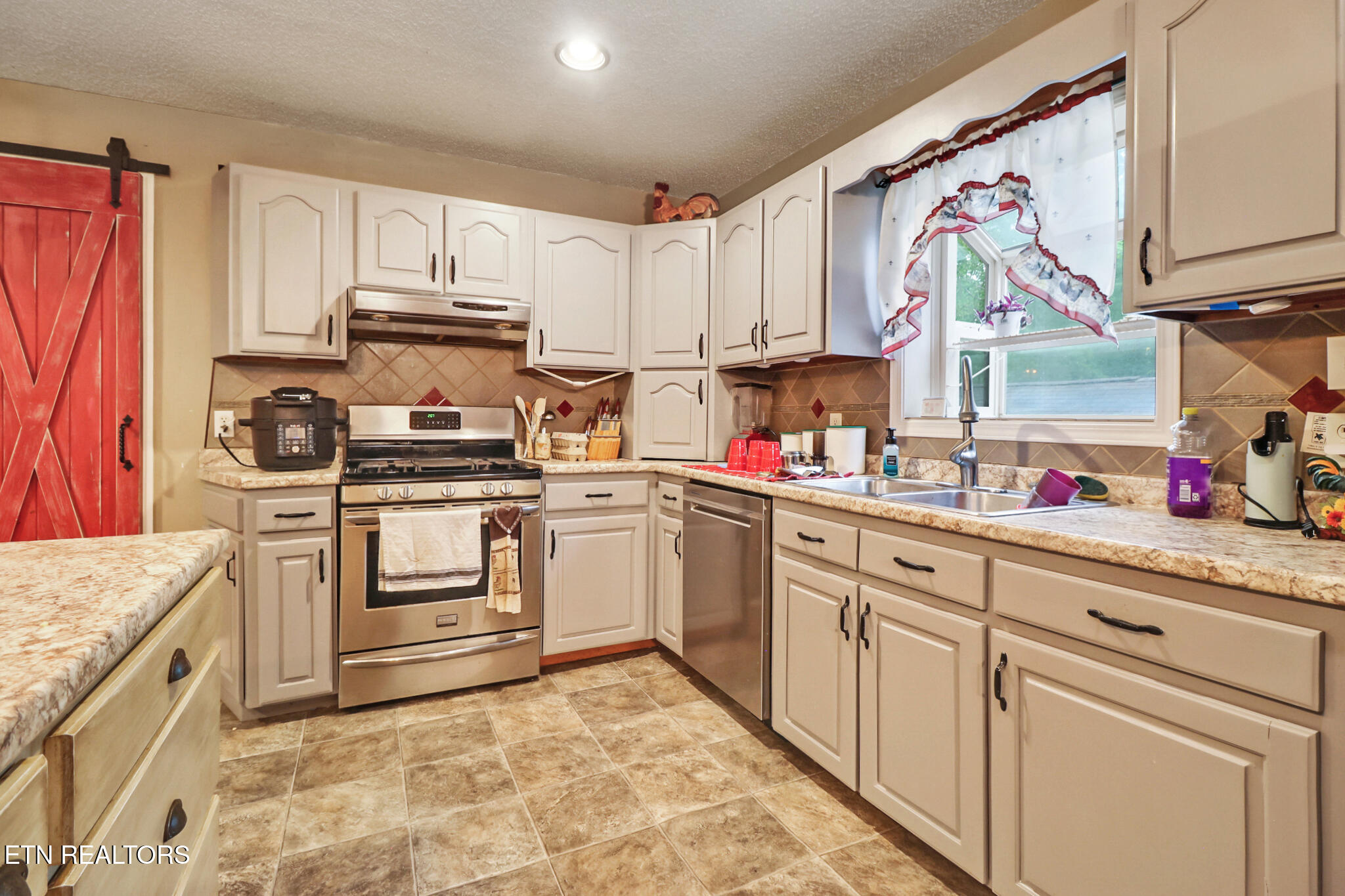 1541 Clear Creek Road Crossville, TN 38571 - Photo 10 of 46 if1a0461-if1a0465