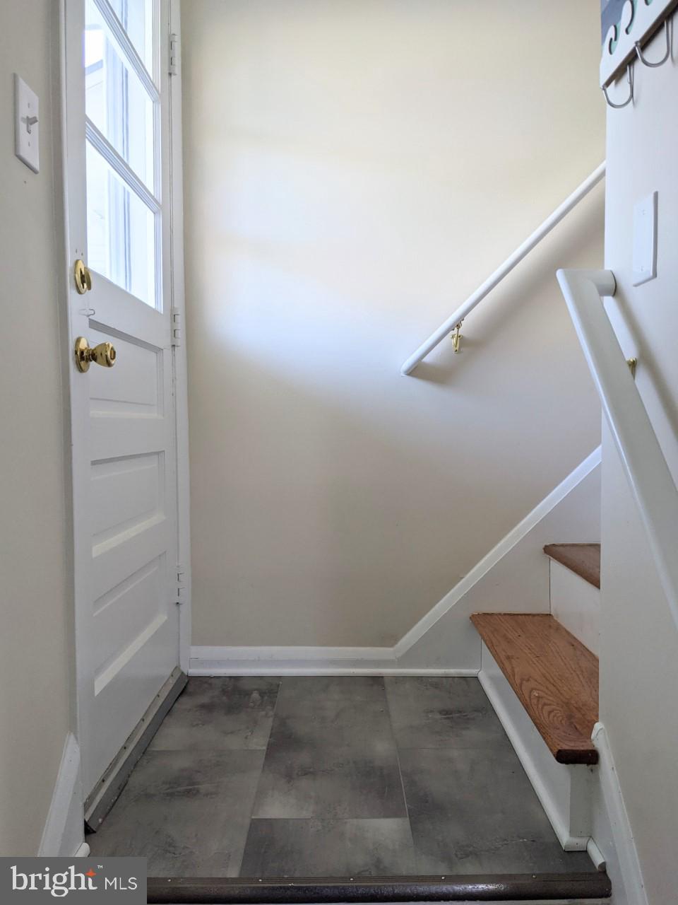 502 Andover Road Linthicum Heights, MD 21090 - Photo 10 of 25 Back door access to both levels