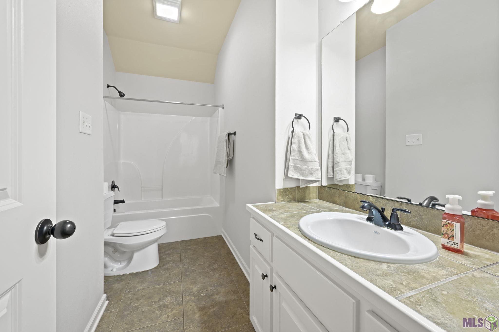 17239 Rue Le Norde Prairieville, LA 70769 - Photo 12 of 20 Gallery Image 12