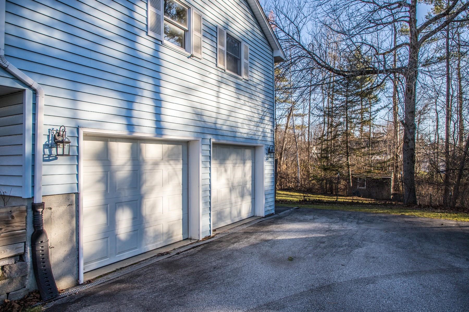 14 Haywood Avenue Rutland, VT 05701 - Photo 3 of 27