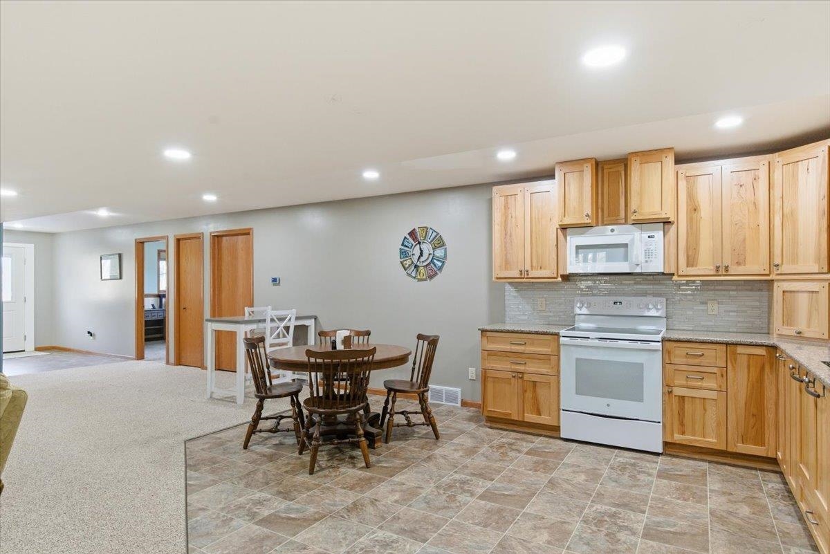 1331 County Rd D Oregon, WI 53575 - Photo 43 of 67