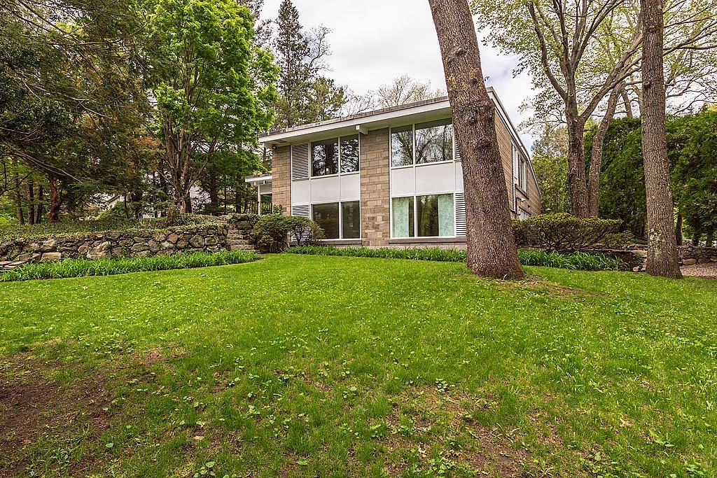 55 Juniper Road Belmont, MA 02478 - Photo 17 of 19