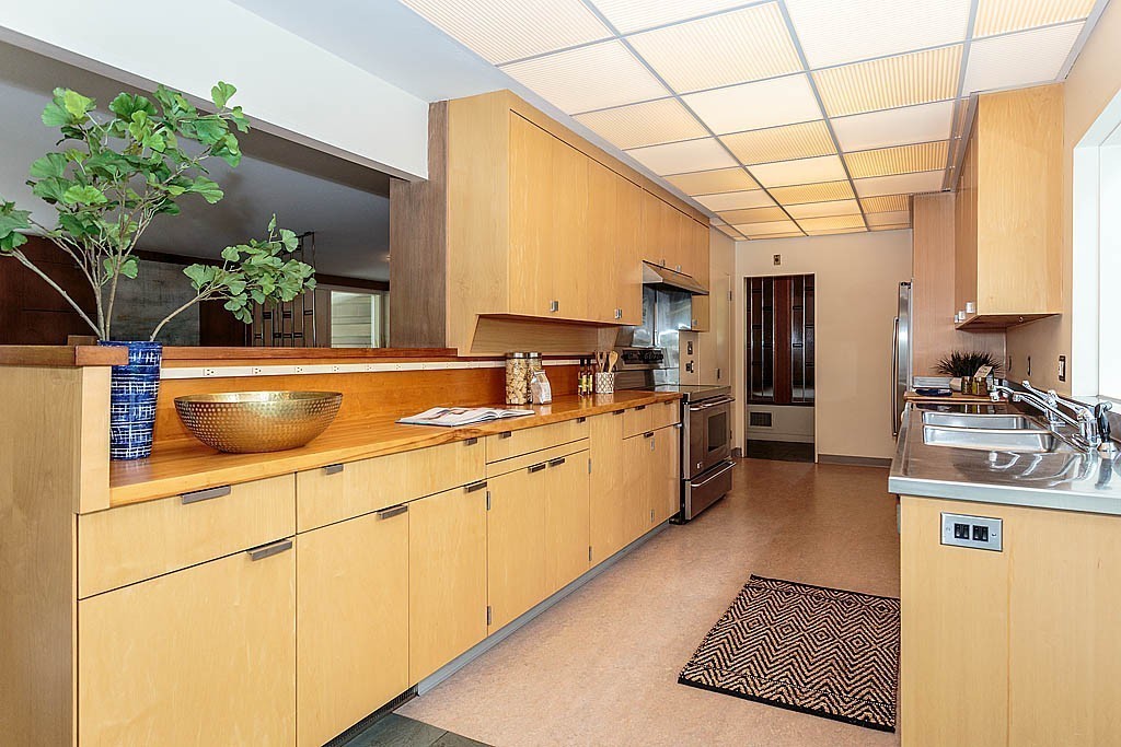 55 Juniper Road Belmont, MA 02478 - Photo 8 of 19