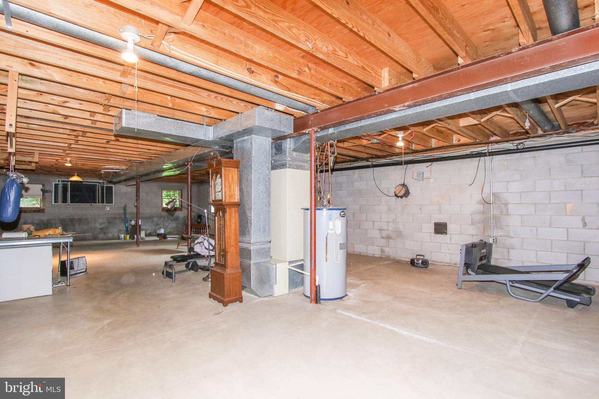 1206 Nottingham Road Westminster, MD 21157 - Photo 28 of 45 Huge lower level with wood stove thimble