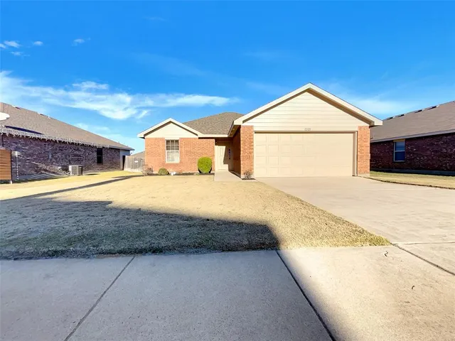 $265,000 | 12321 Arbor Lake Road, Rhome, TX 76078