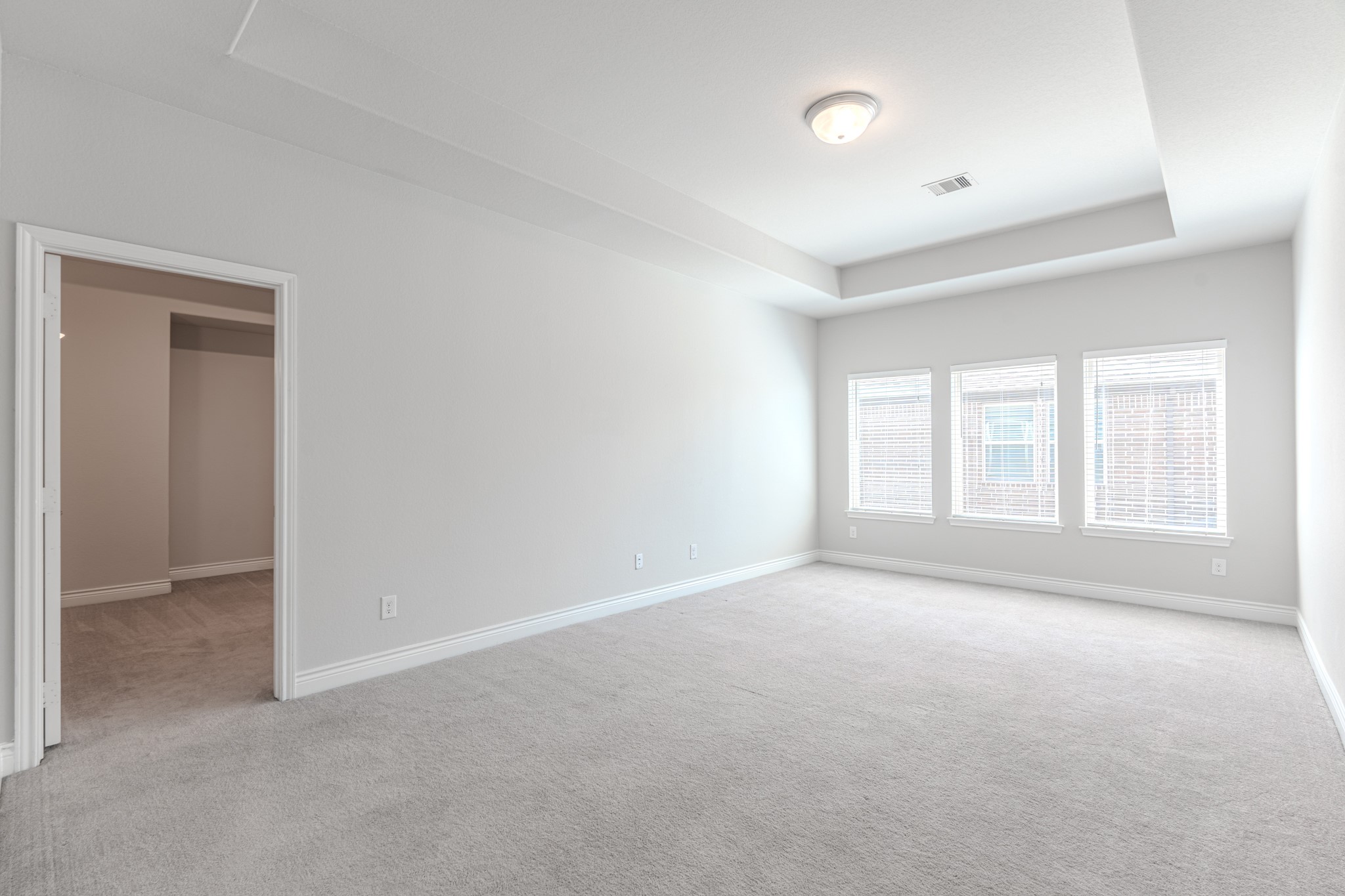 27918 Madison Bend Drive Spring, TX 77386 - Photo 31 of 50 a view of an empty room with a window