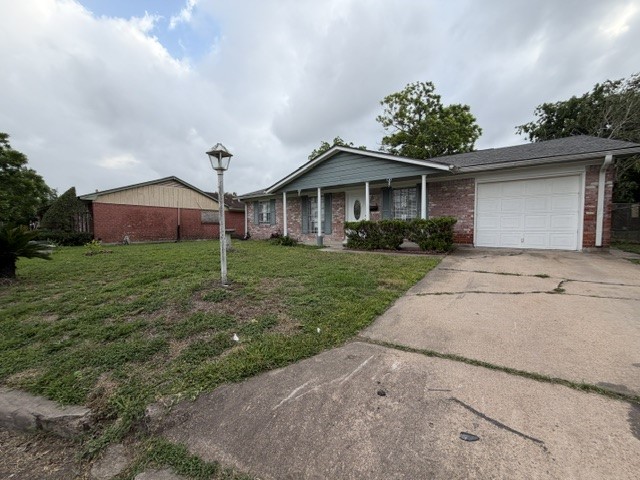 4142 Brookston Street Houston, TX 77045 - Photo 2 of 17