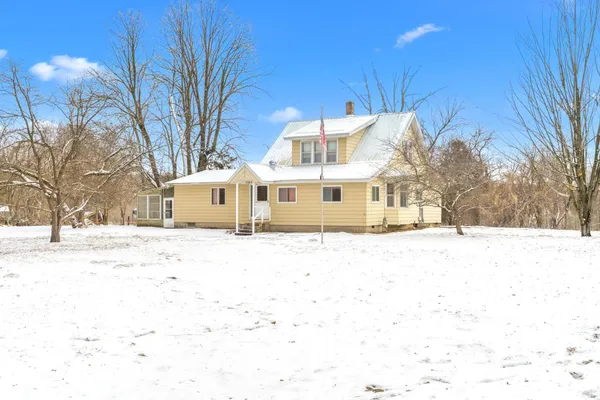 $395,000 | 5475 320th Street, Stacy, MN 55079