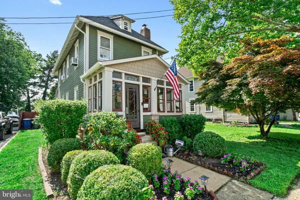 $375,000 | 106 West 5th Street, Palmyra, NJ 08065